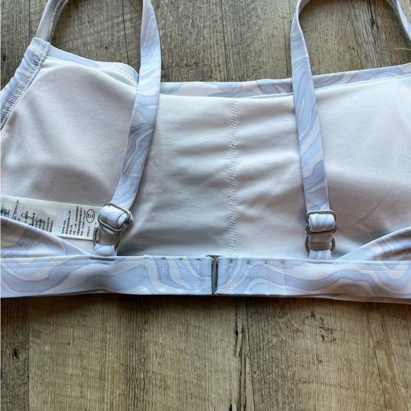 NWOT Abercrombie and Fitch Curve Love Marble Bikini Top - Picture 5 of 6
